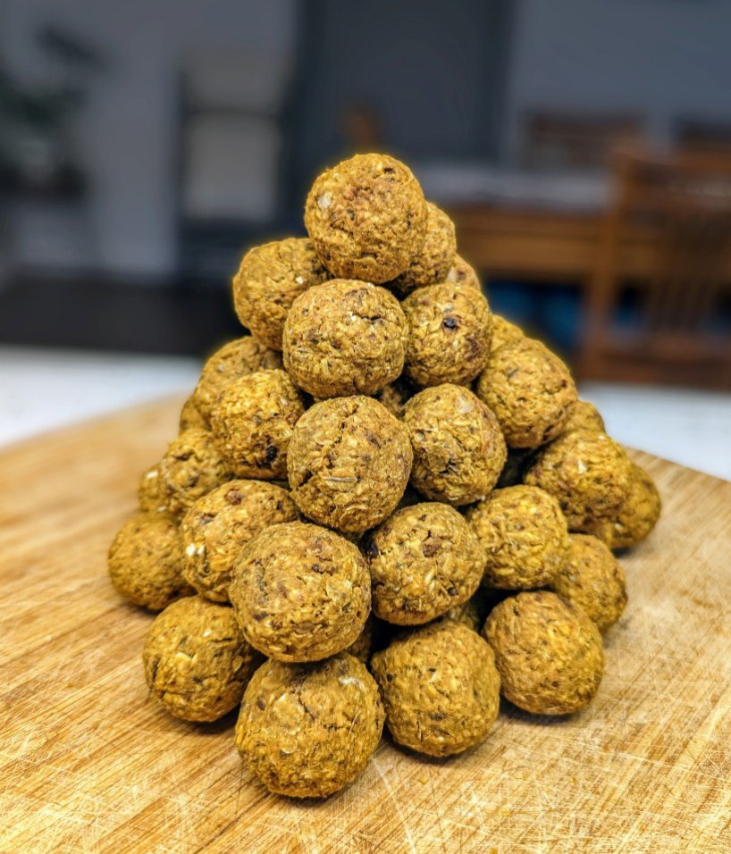 Sardine and pumpkin dog treat balls